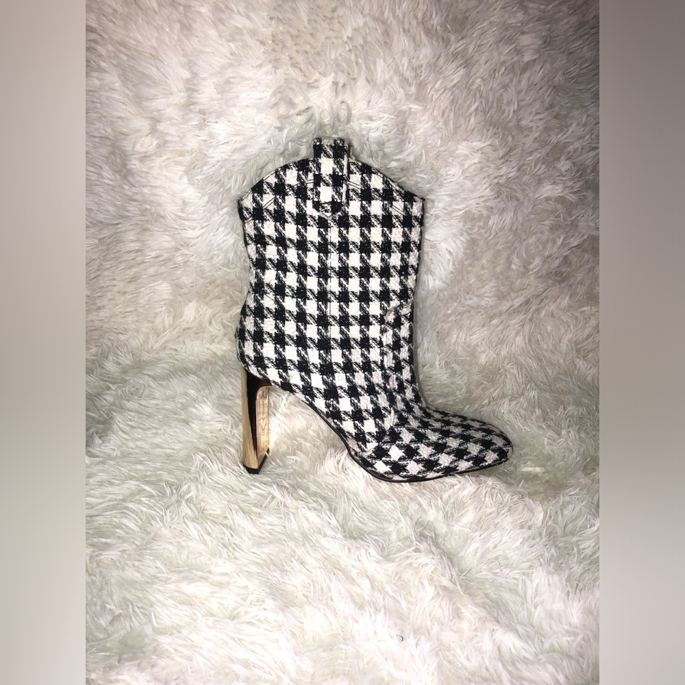 Black and White Houndstooth Women's Boots size 8.5 - Picture 3 of 16
